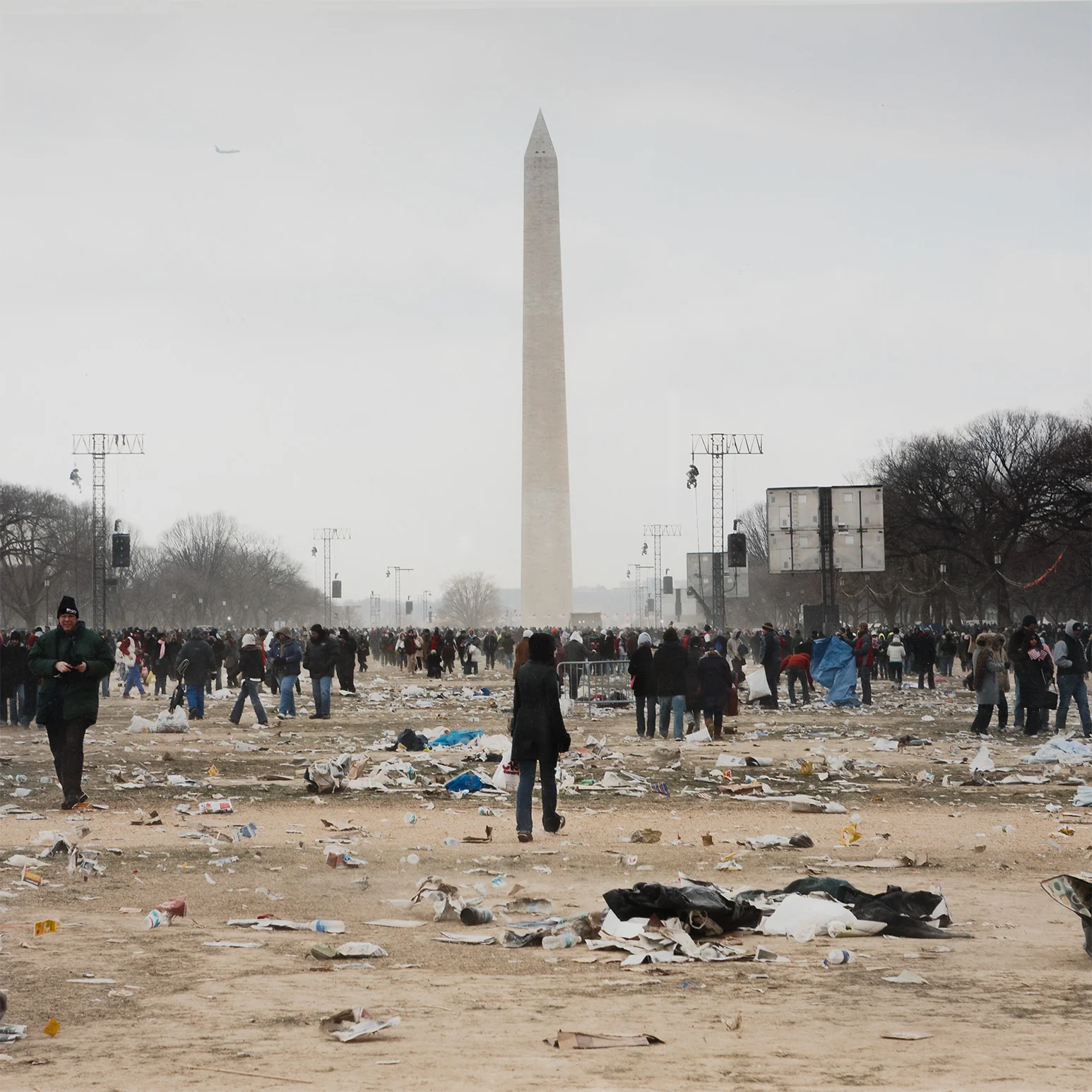 CATHERINE OPIE "30 MINUTES AFTER INAUGURATION" 2009 - Image 4