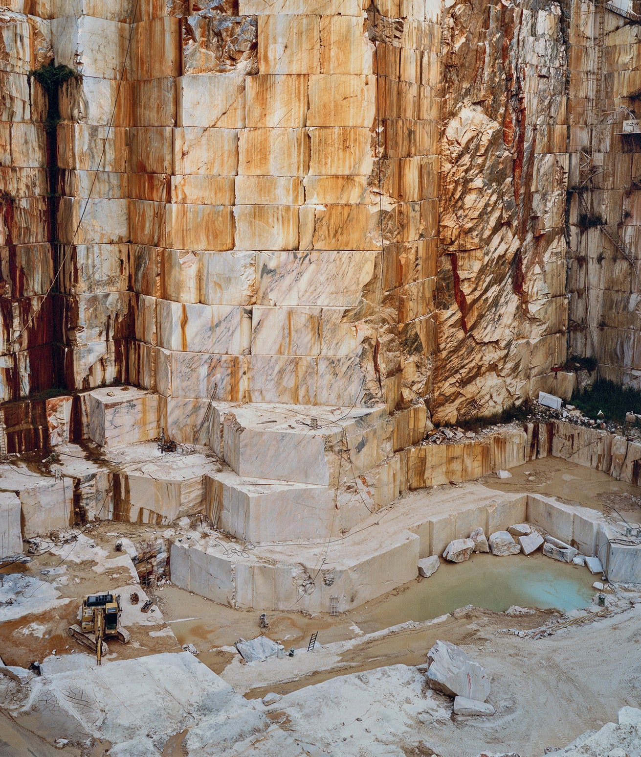 EDWARD BURTYNSKY "IBERIA QUARRIES #2, BENCATEL, PORTUGAL, 2006"