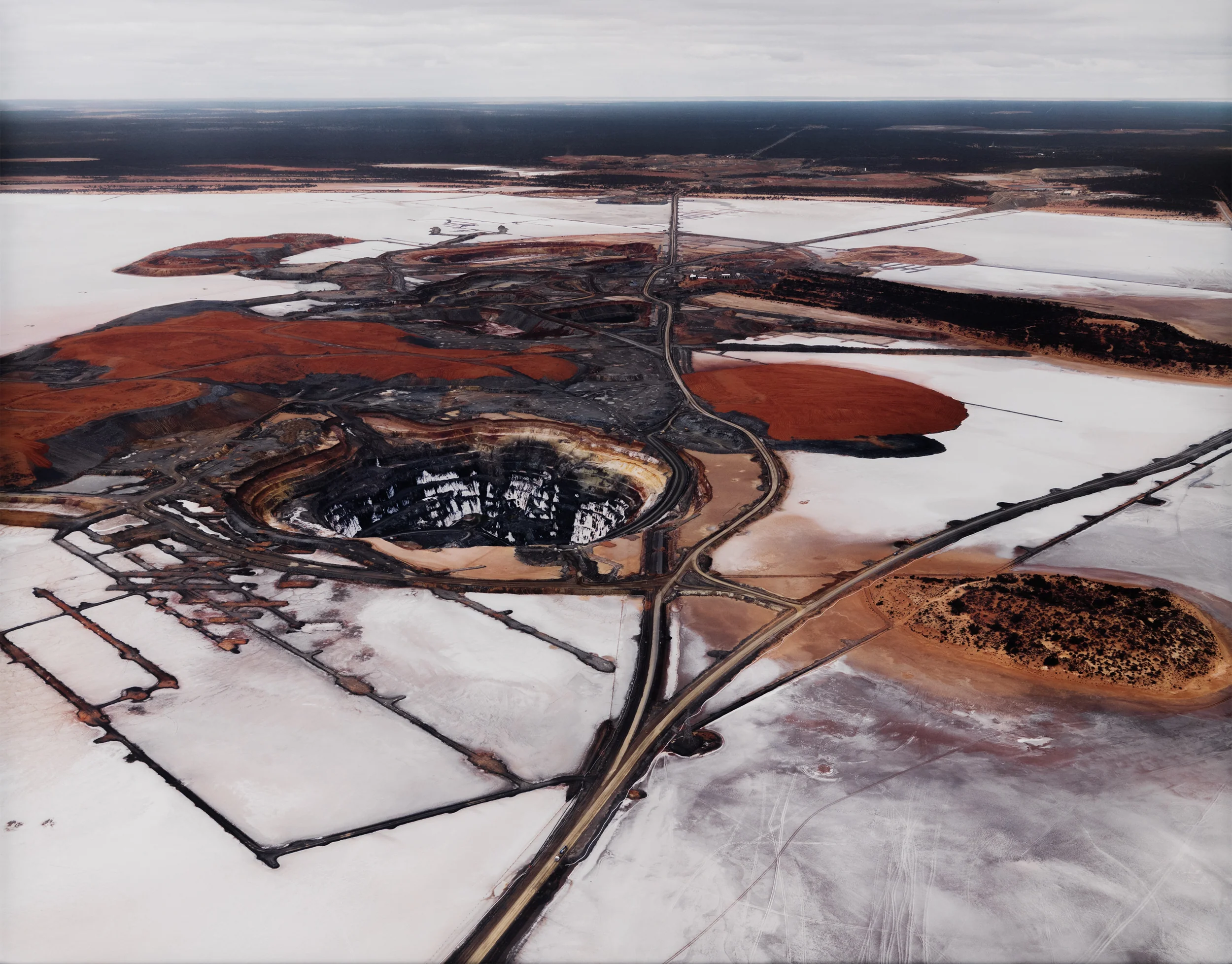 EDWARD BURTYNSKY "SILVER LAKE OPERATIONS #2" AUSTRALIA, 2007 - Image 13