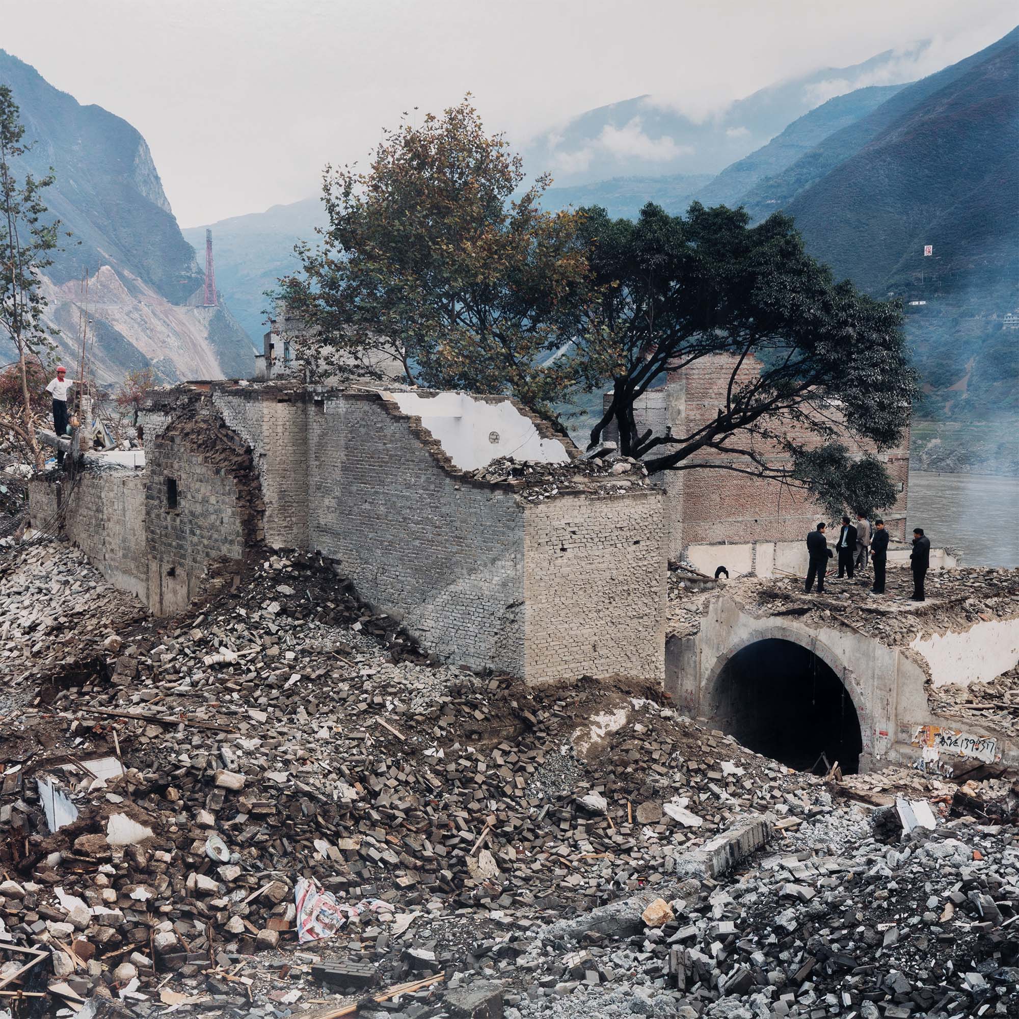 EDWARD BURTYNSKY "WUSHAN #11, THREE GORGES DAM PROJECT" 2002 - Image 5