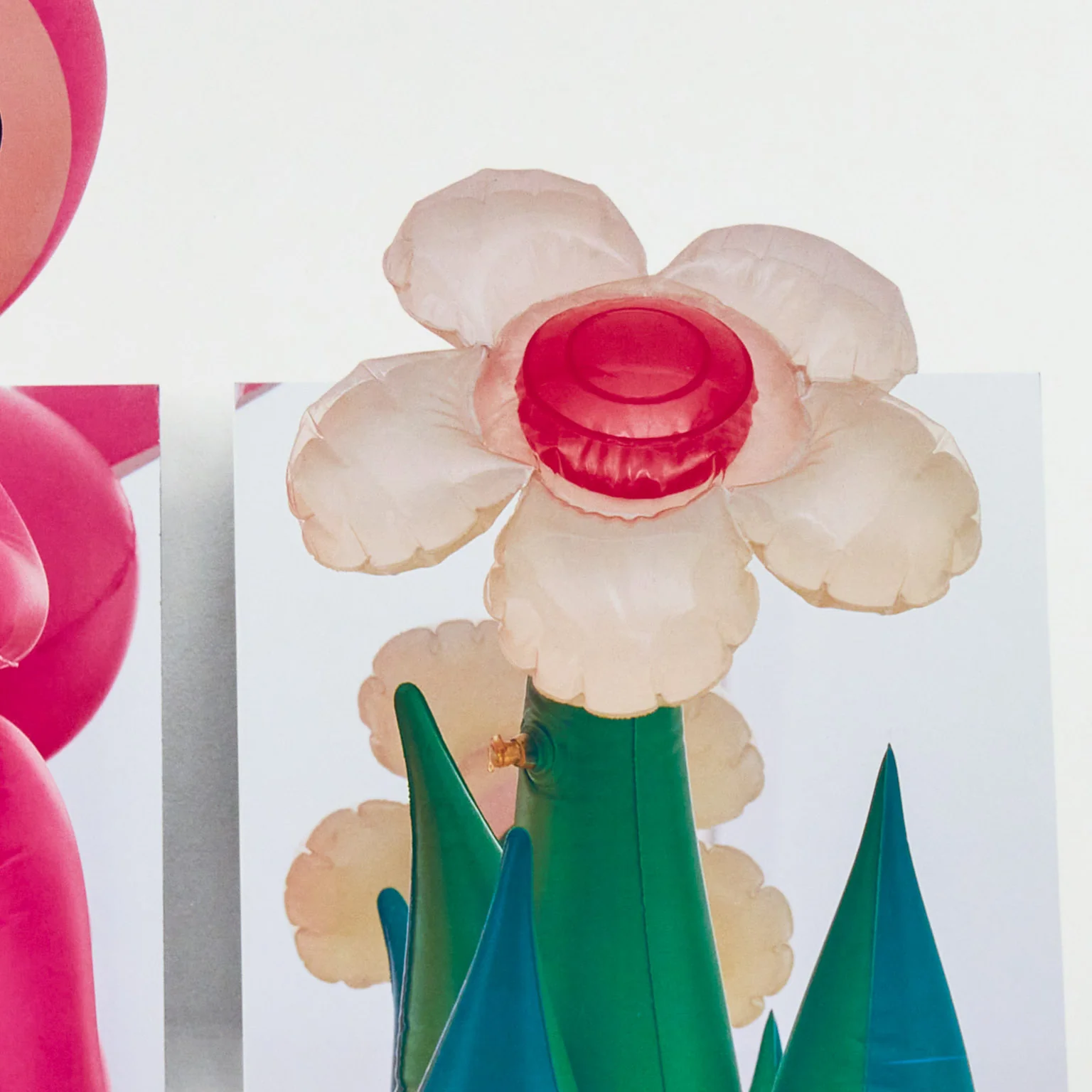 JEFF KOONS "INFLATABLE FLOWER & BUNNY", 1995 - Image 6