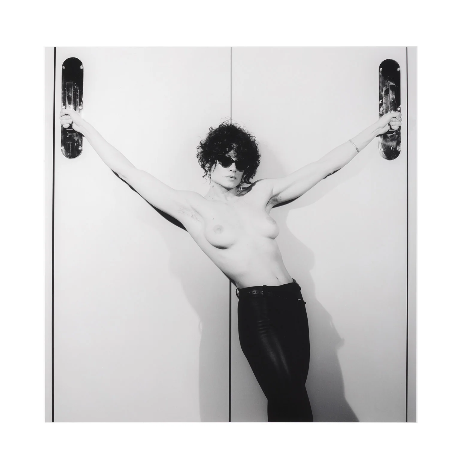 ROBERT MAPPLETHORPE "LISA LYON" 1982 - Image 3