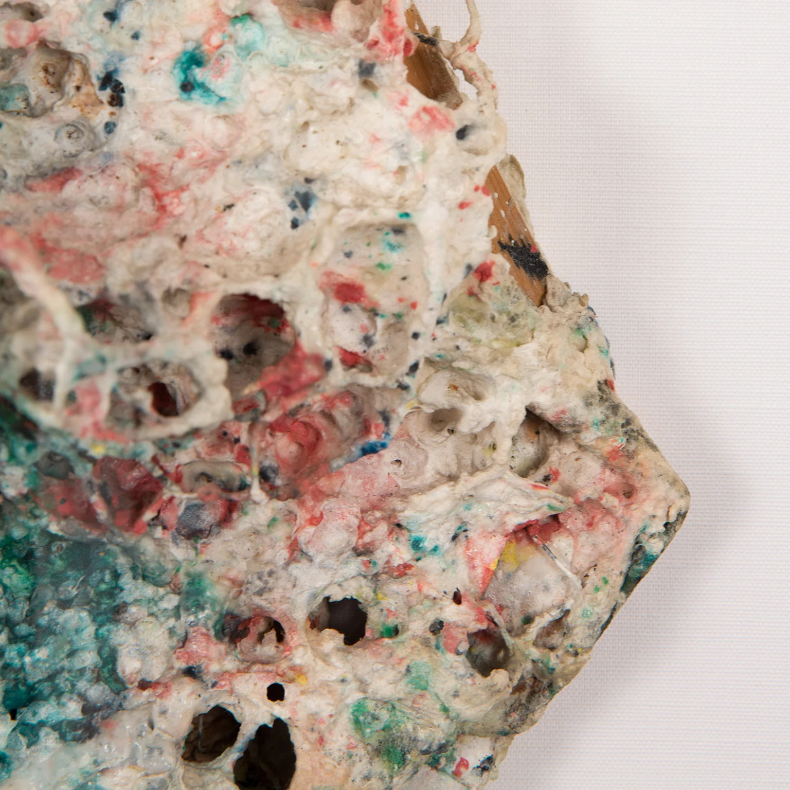 SAM GILLIAM "CONFETTI HEX" RELIEF SCULPTURE, 1978 - Image 4