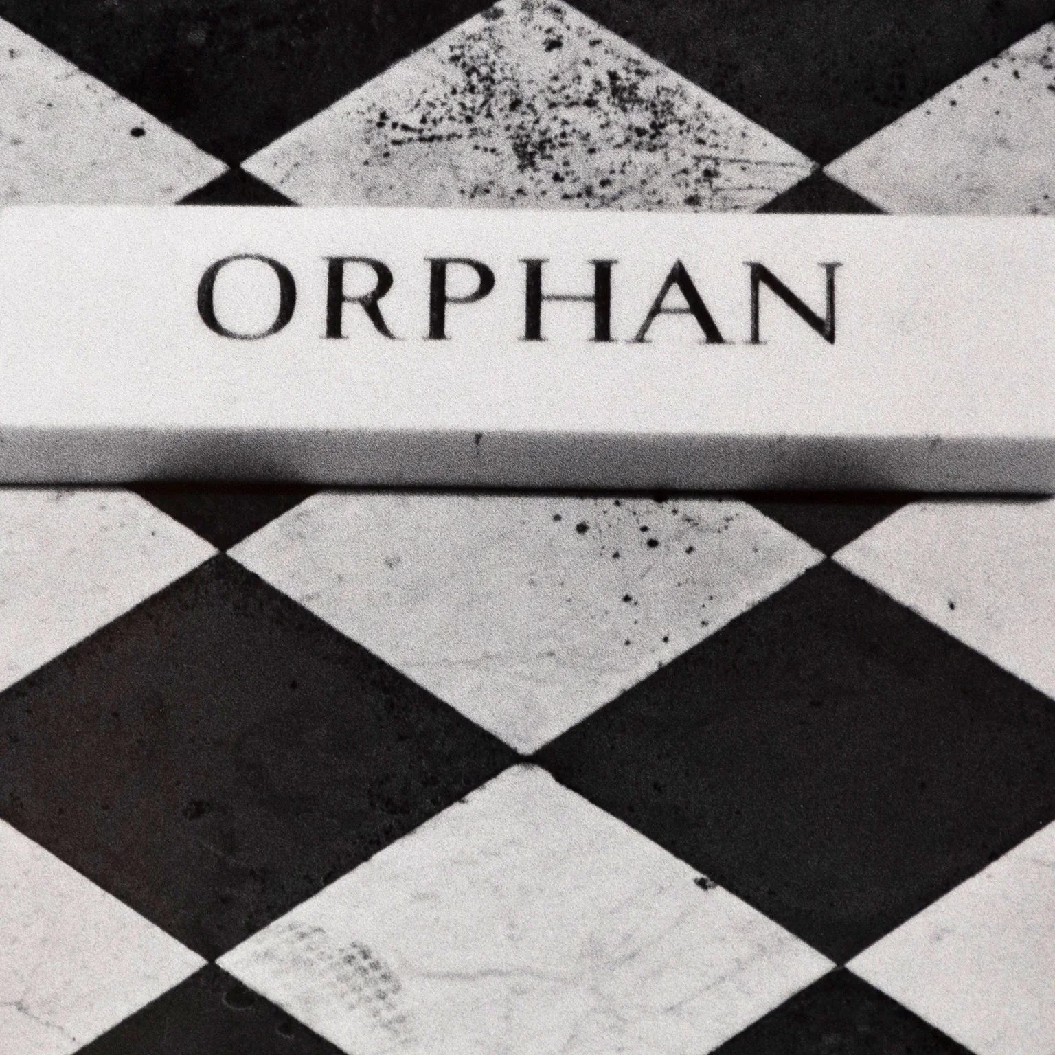 SOPHIE CALLE "ORPHAN" 1994 - Image 5