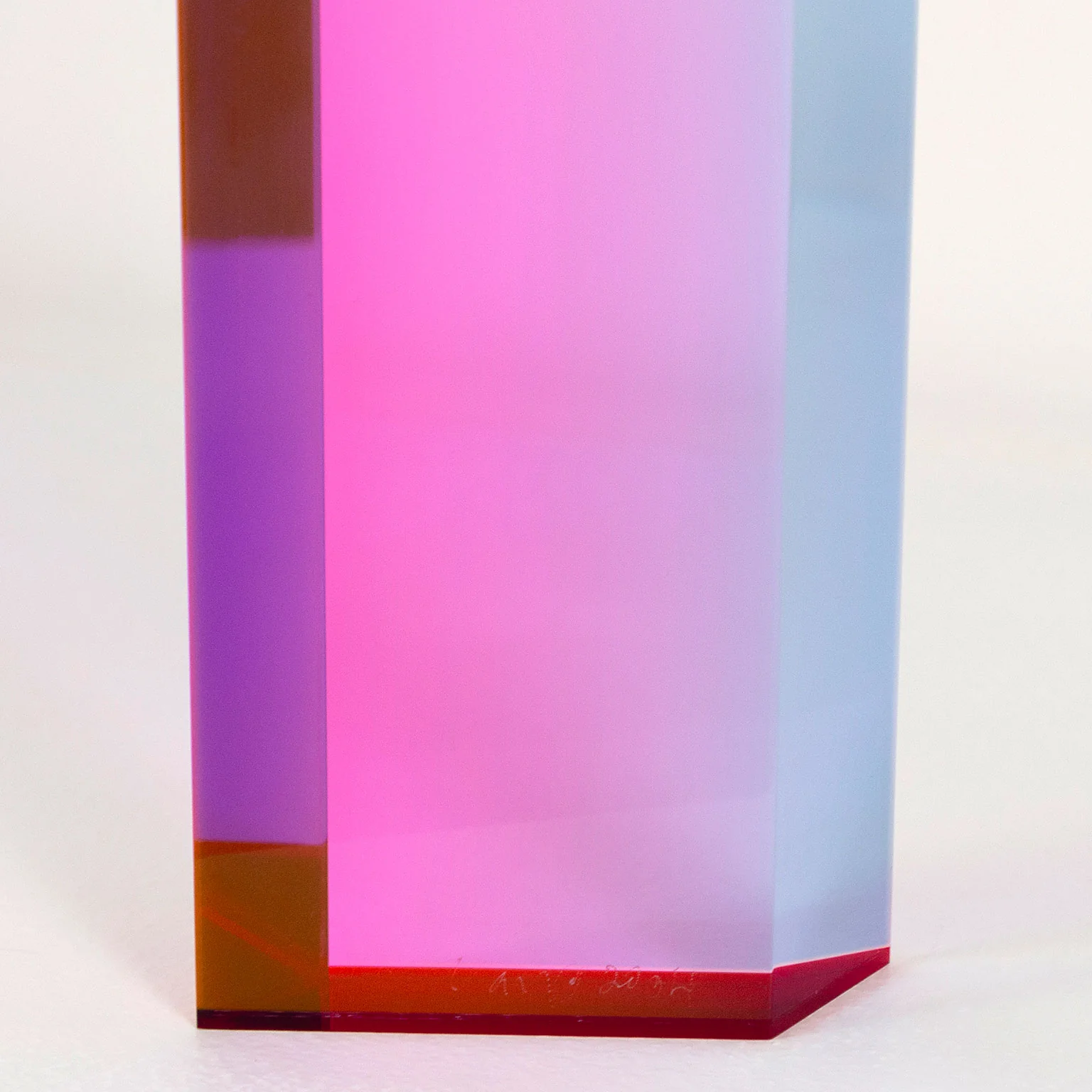 VASA MIHICH "PINK BRICK HOUSE" 2004 - Image 5