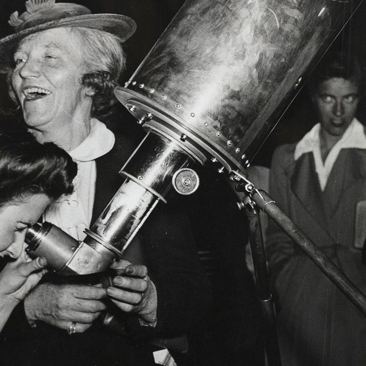 WEEGEE "A TRIP TO MARS", 1943 - Image 10
