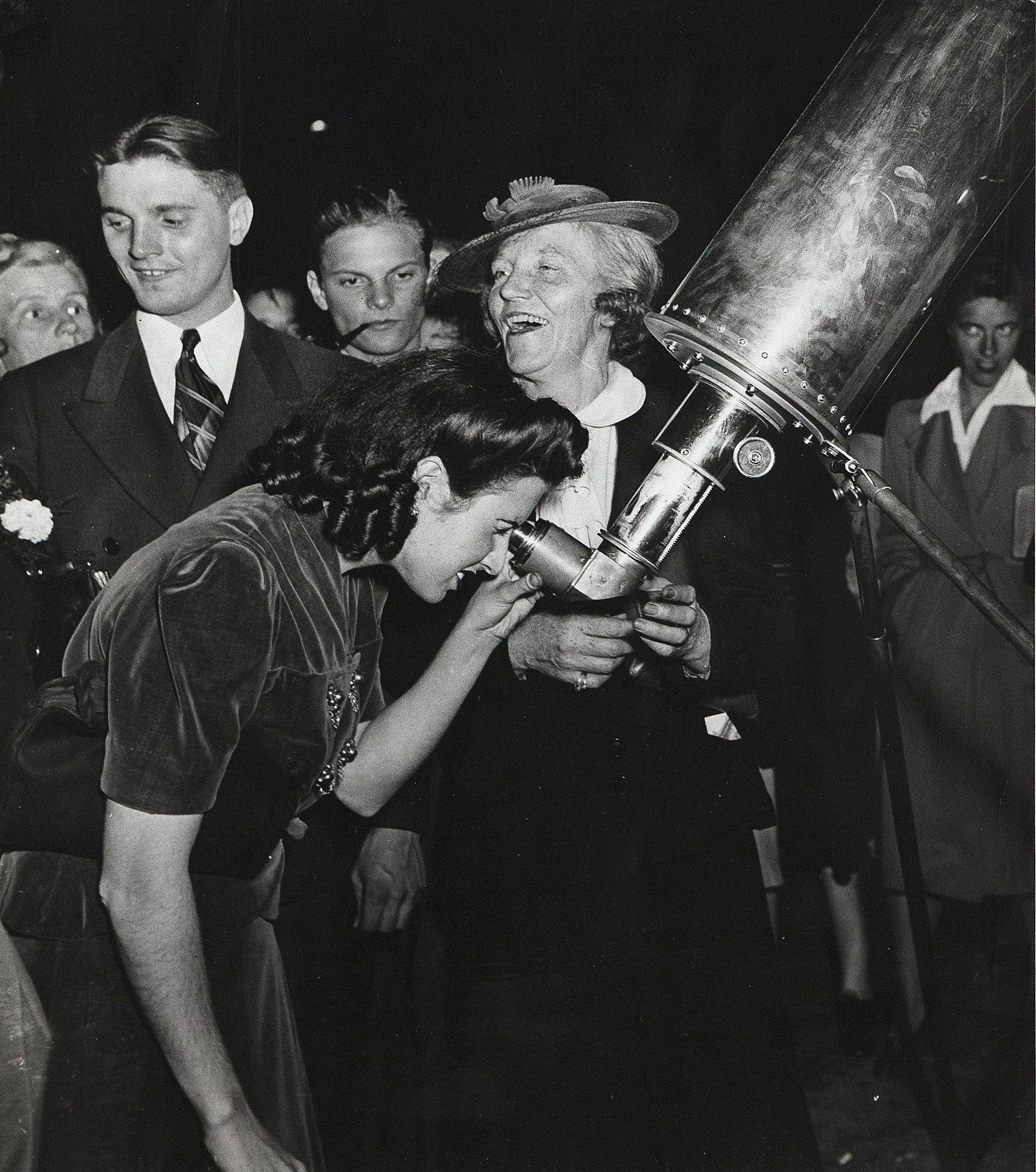 WEEGEE "A TRIP TO MARS", 1943 - Image 11