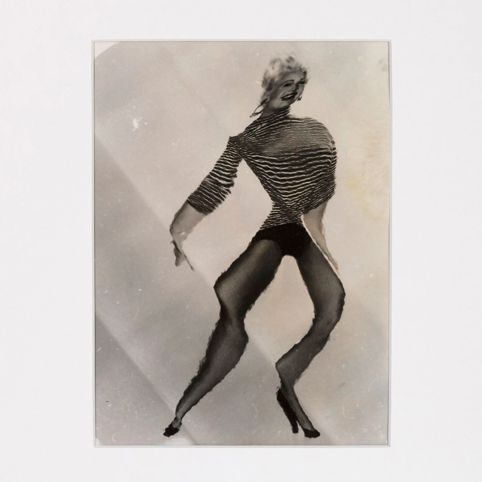 WEEGEE "JAYNE MANSFIELD DISTORTION", c. 1960 - Image 3