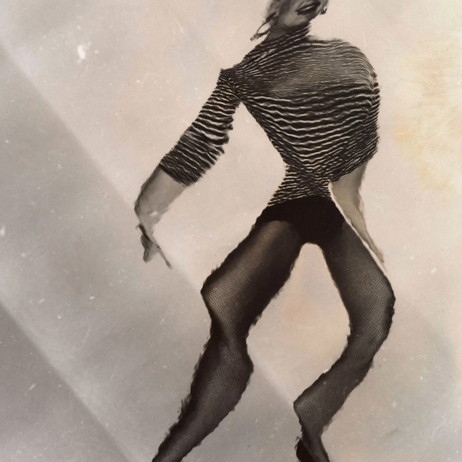 WEEGEE "JAYNE MANSFIELD DISTORTION", c. 1960 - Image 5